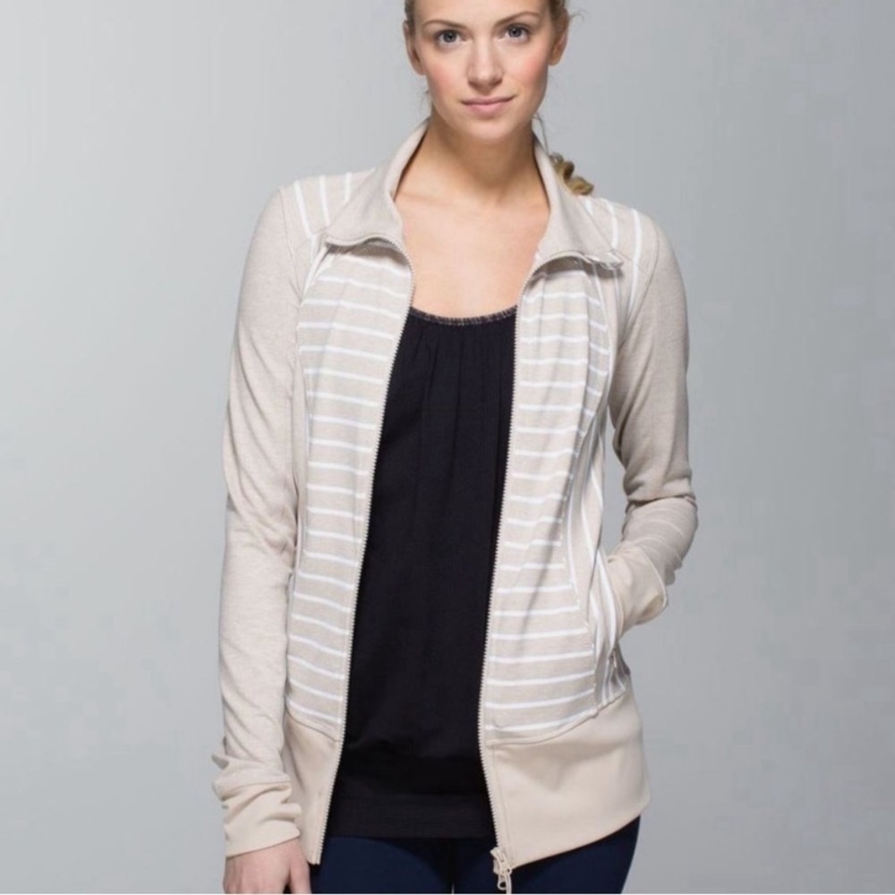 Lululemon Asana Jacket Deauville Stripe Heathered Cashew‎ White size 4